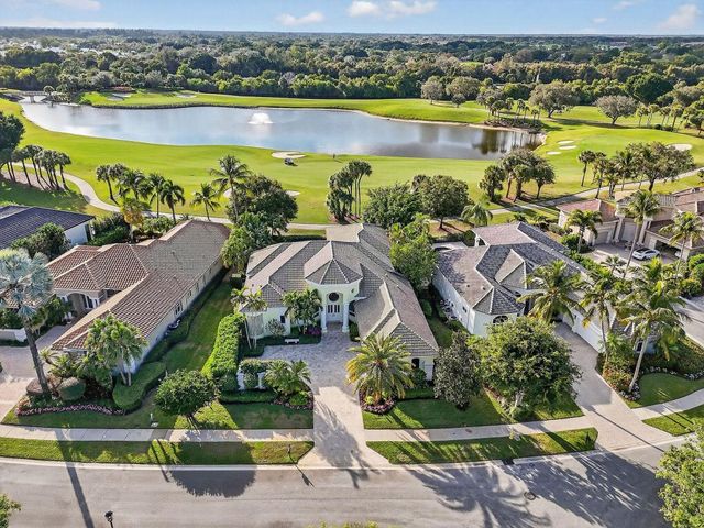 51 Somerset Lane, Palm Beach Gardens, FL 33418