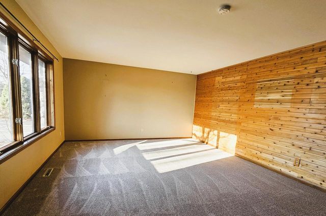 4112 Scarborough DRIVE, Richfield, WI 53076