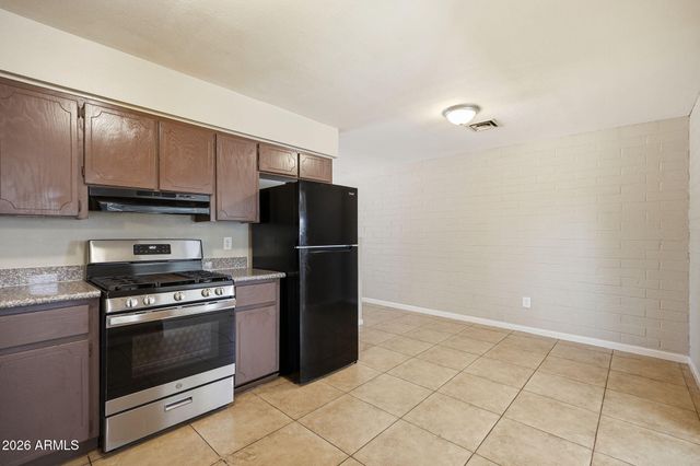 17043 N 15TH Avenue, Phoenix, AZ 85023