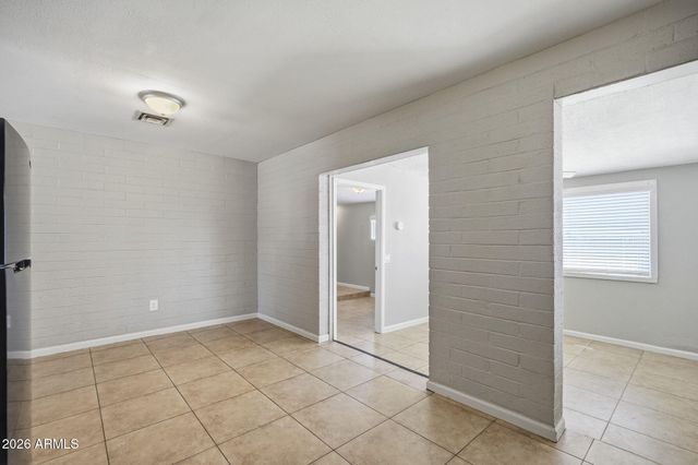 17043 N 15TH Avenue, Phoenix, AZ 85023