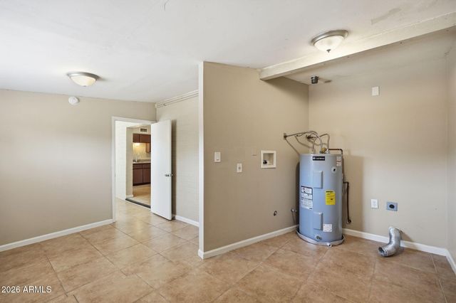 17043 N 15TH Avenue, Phoenix, AZ 85023