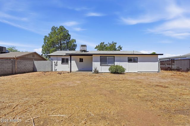 17043 N 15TH Avenue, Phoenix, AZ 85023