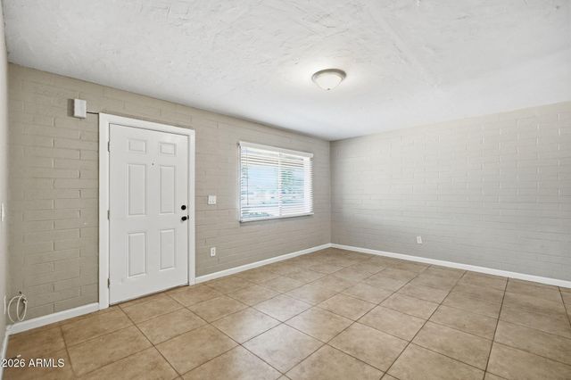 17043 N 15TH Avenue, Phoenix, AZ 85023