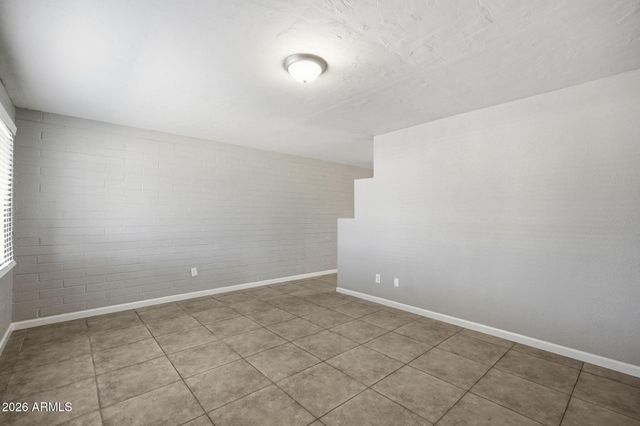 17043 N 15TH Avenue, Phoenix, AZ 85023