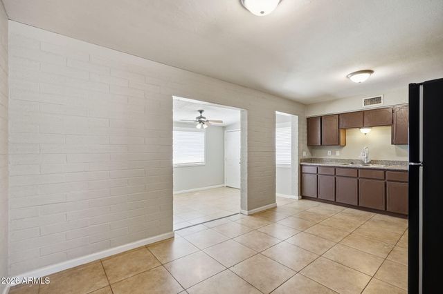 17043 N 15TH Avenue, Phoenix, AZ 85023