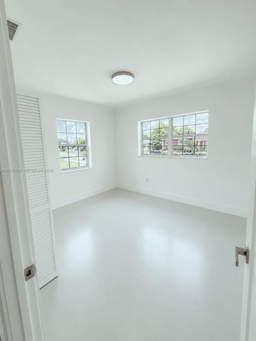 18935 NW 8th Ave, Miami Gardens, FL 33169