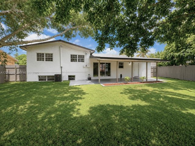 18935 NW 8th Ave, Miami Gardens, FL 33169