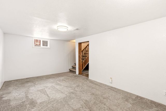 5603 N E St, Spokane, WA 99205