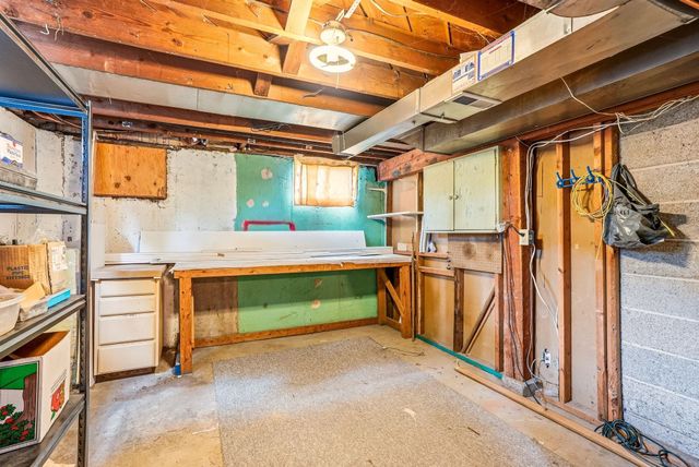 5603 N E St, Spokane, WA 99205