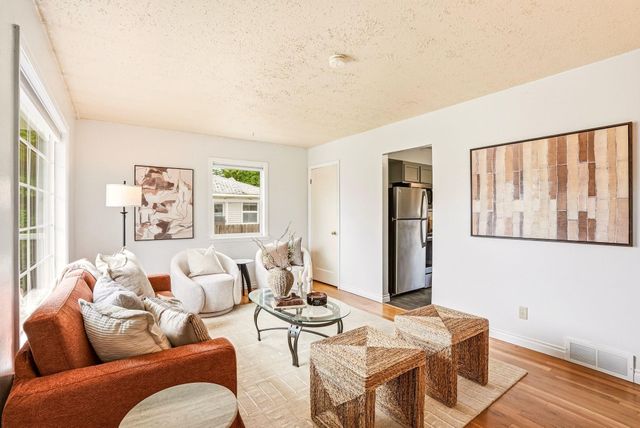 5603 N E St, Spokane, WA 99205