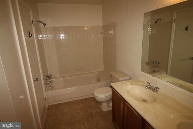 2437 NORRINGTON, Jeffersonville, PA 19403