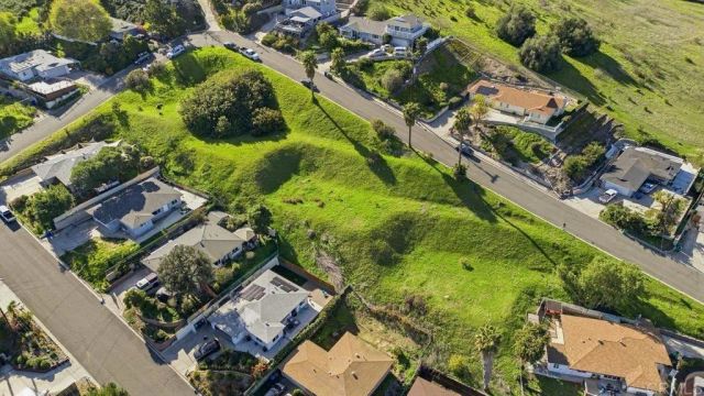 8513 Placid View, Santee, CA 92071