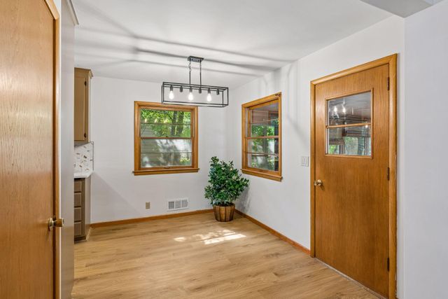 4243 Douglas Drive N, Crystal, MN 55422