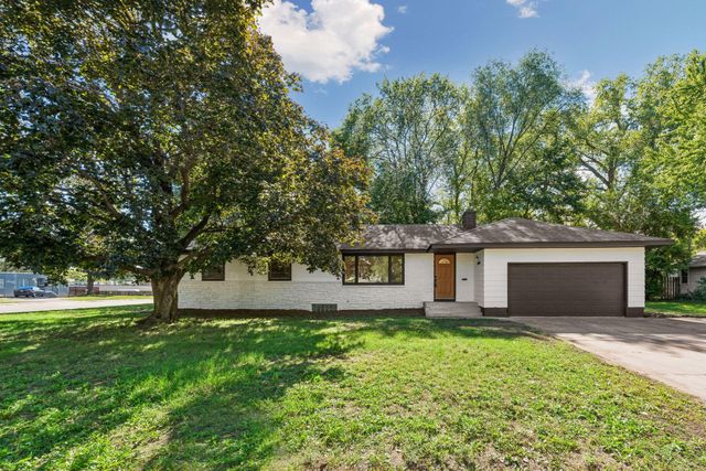 4243 Douglas Drive N, Crystal, MN 55422