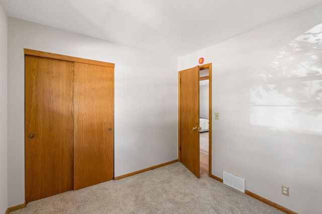 4243 Douglas Drive N, Crystal, MN 55422