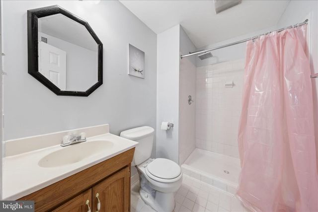 6135 FIELDCREST CT, Frederick, MD 21701