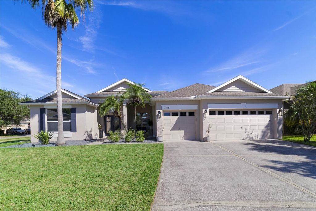Image 1 of property listing at 13325 OLD DOCK ROAD, Orlando, FL 32828