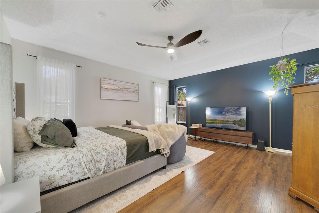 Image 17 of property listing at 13325 OLD DOCK ROAD, Orlando, FL 32828