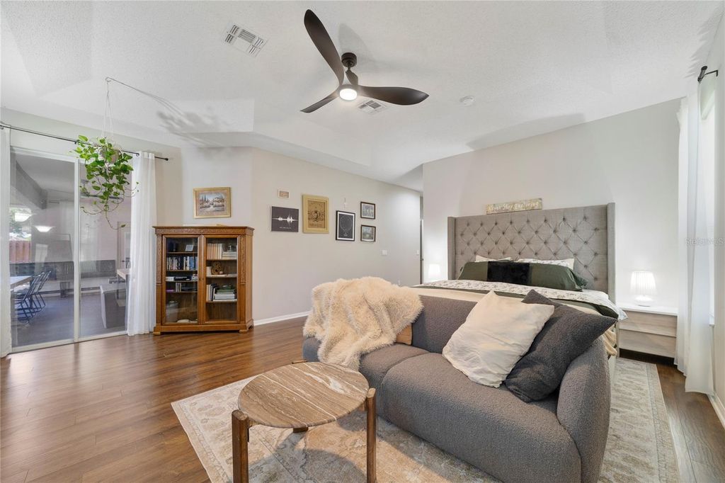 Image 18 of property listing at 13325 OLD DOCK ROAD, Orlando, FL 32828