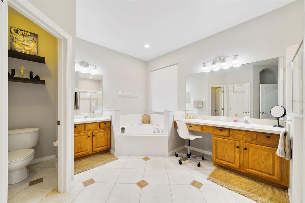 Image 19 of property listing at 13325 OLD DOCK ROAD, Orlando, FL 32828
