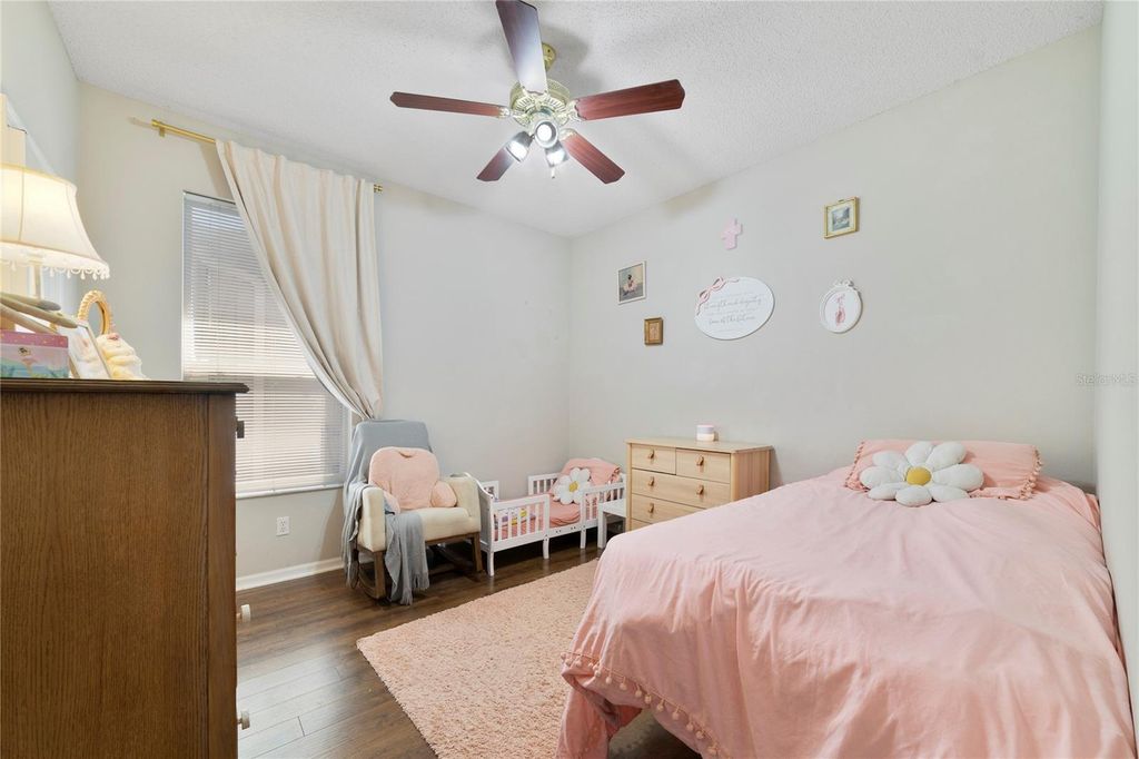 Image 25 of property listing at 13325 OLD DOCK ROAD, Orlando, FL 32828