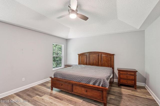 4852 BOLLES LAKE Drive, Jacksonville, FL 32258
