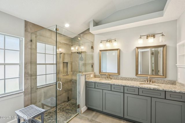 4852 BOLLES LAKE Drive, Jacksonville, FL 32258