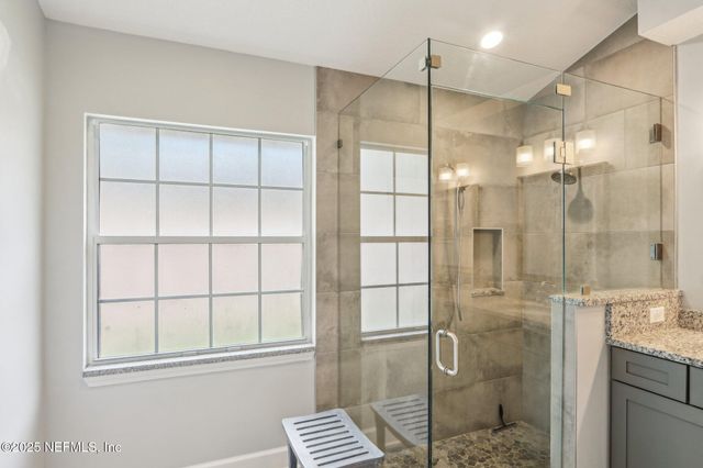 4852 BOLLES LAKE Drive, Jacksonville, FL 32258