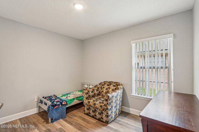 4852 BOLLES LAKE Drive, Jacksonville, FL 32258