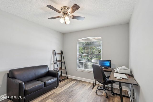 4852 BOLLES LAKE Drive, Jacksonville, FL 32258