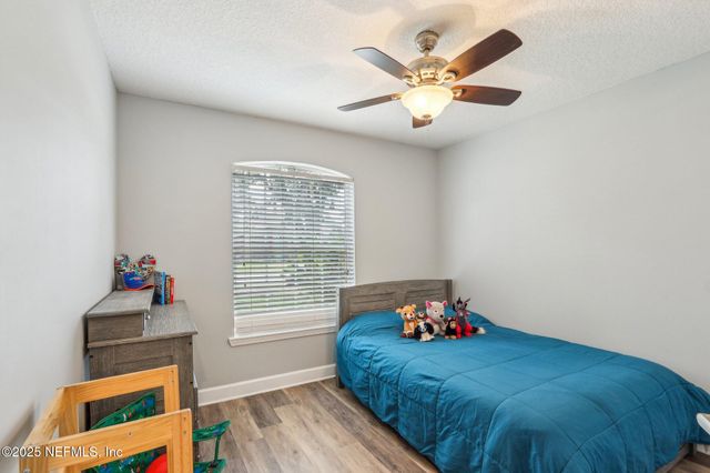 4852 BOLLES LAKE Drive, Jacksonville, FL 32258
