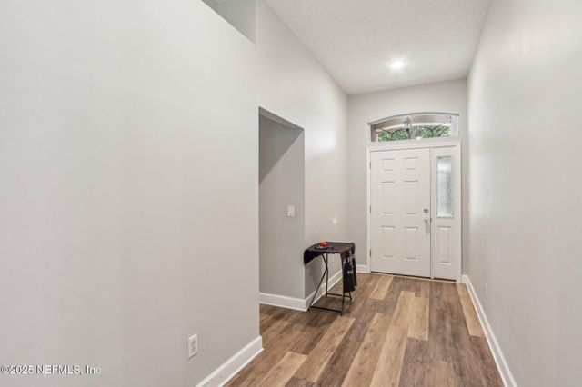 4852 BOLLES LAKE Drive, Jacksonville, FL 32258