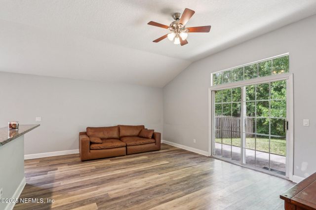 4852 BOLLES LAKE Drive, Jacksonville, FL 32258
