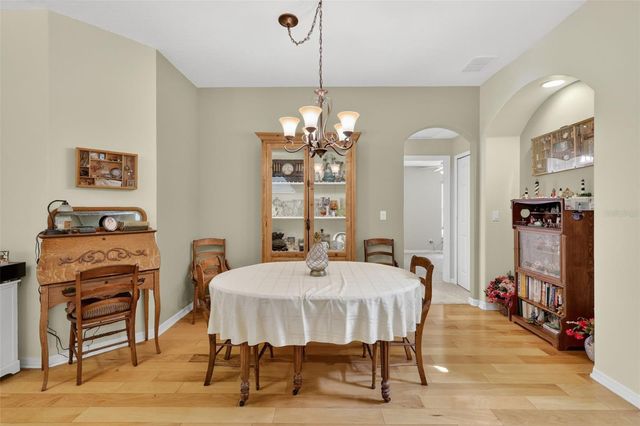 5401 AURORA DRIVE, Leesburg, FL 34748