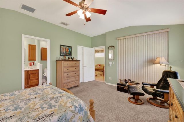 5401 AURORA DRIVE, Leesburg, FL 34748