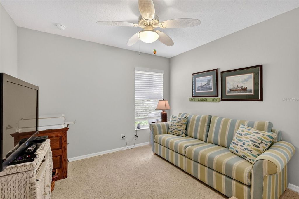 Image 32 of property listing at 5401 AURORA DRIVE, Leesburg, FL 34748