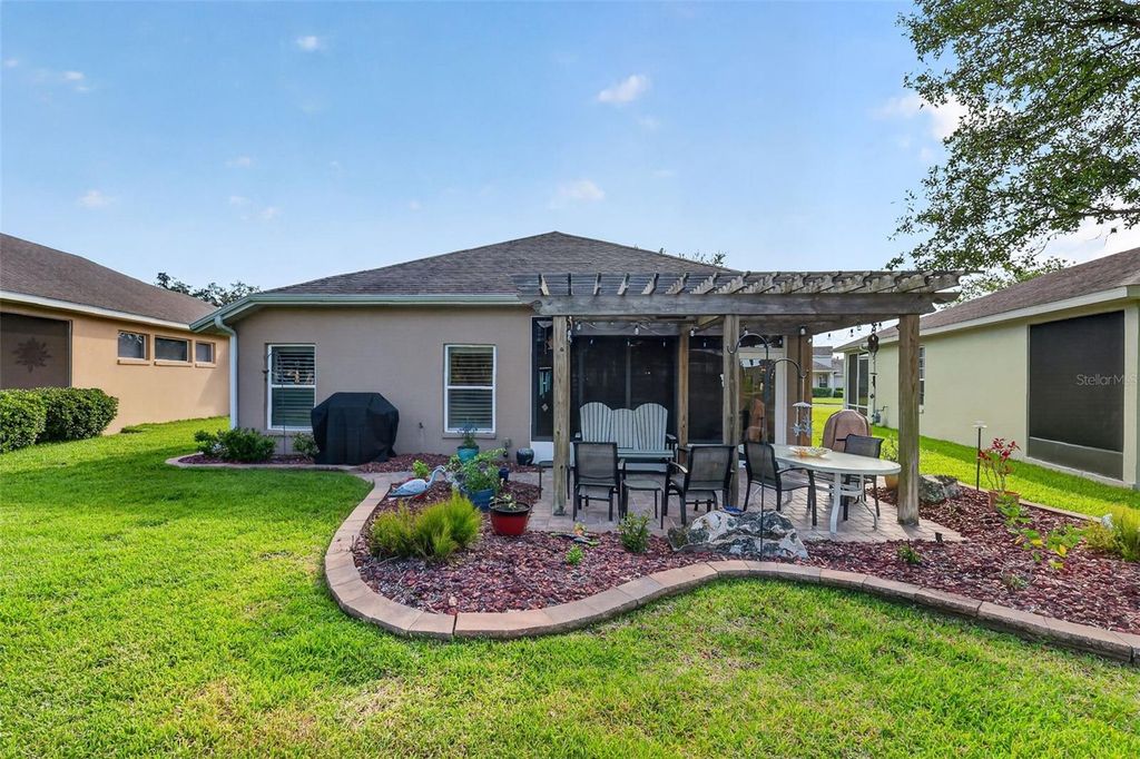 Image 43 of property listing at 5401 AURORA DRIVE, Leesburg, FL 34748