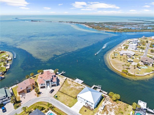 3387 GULF WINDS CIRCLE, Hernando Beach, FL 34607