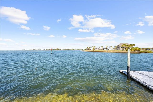3387 GULF WINDS CIRCLE, Hernando Beach, FL 34607