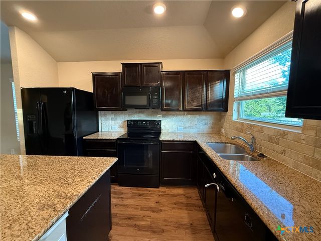2934 Meadow Ridge, New Braunfels, TX 78130