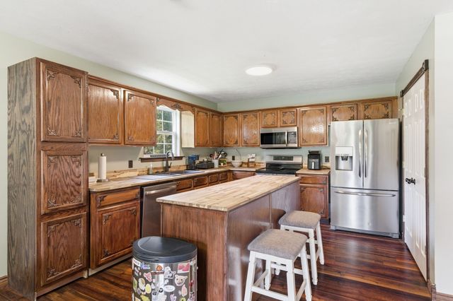 1194 Marvel Rd, Ashland City, TN 37015