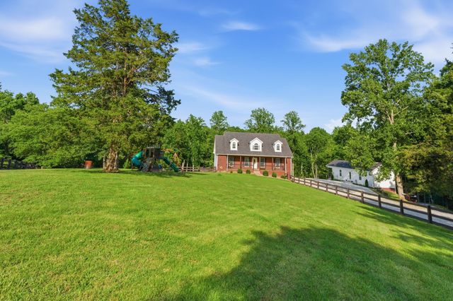 1194 Marvel Rd, Ashland City, TN 37015