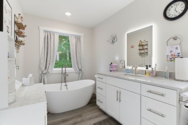 1194 Marvel Rd, Ashland City, TN 37015
