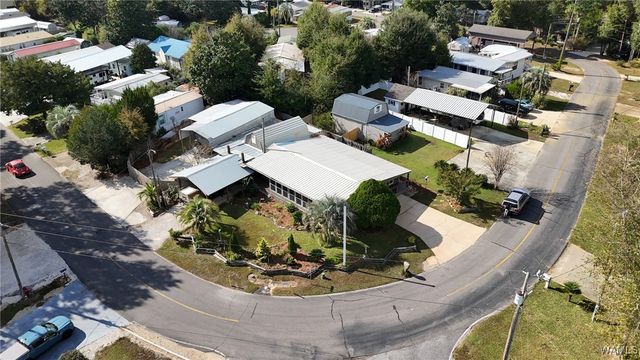 495 Elberta, Lillian, AL 36549