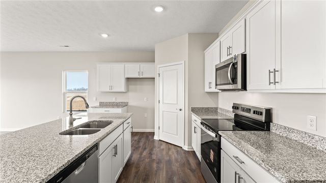 2912 Hoying Drive, Troy, OH 45373