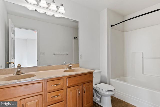 6366 GALLEON DR, Mechanicsburg, PA 17050