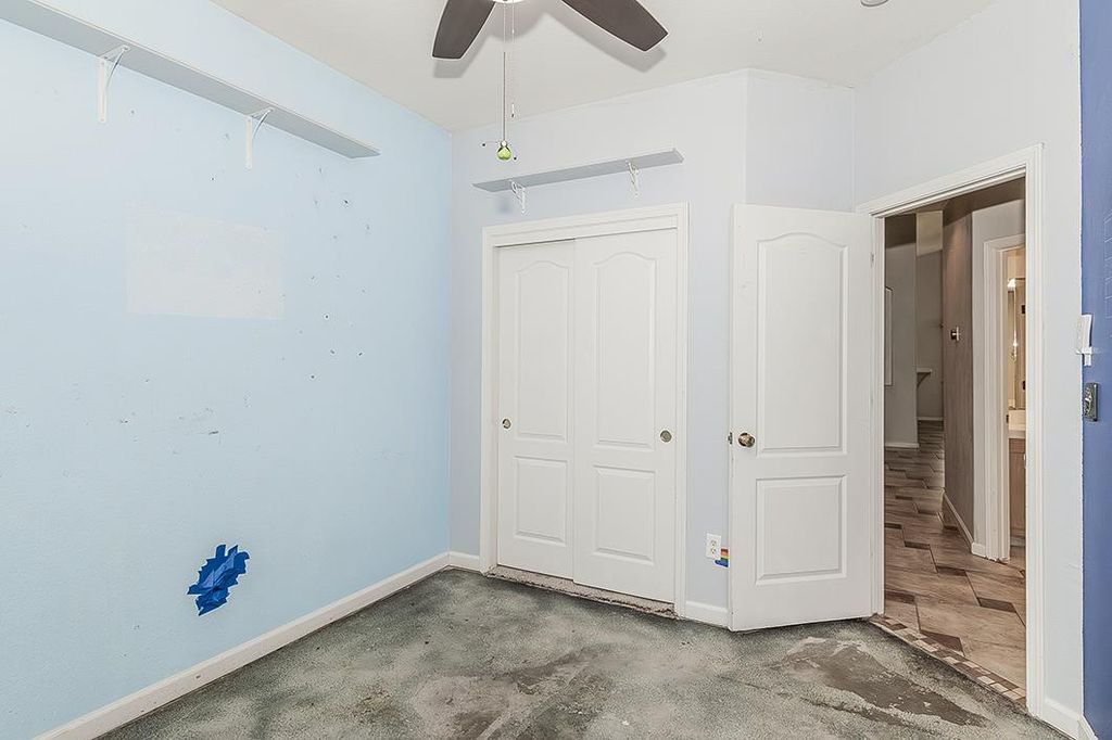 Image 35 of property listing at 6589 E Michigan Avenue, Fresno, CA 93727