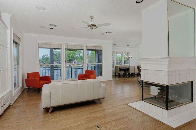 12374 Lake Vista Drive, Willis, TX 77318