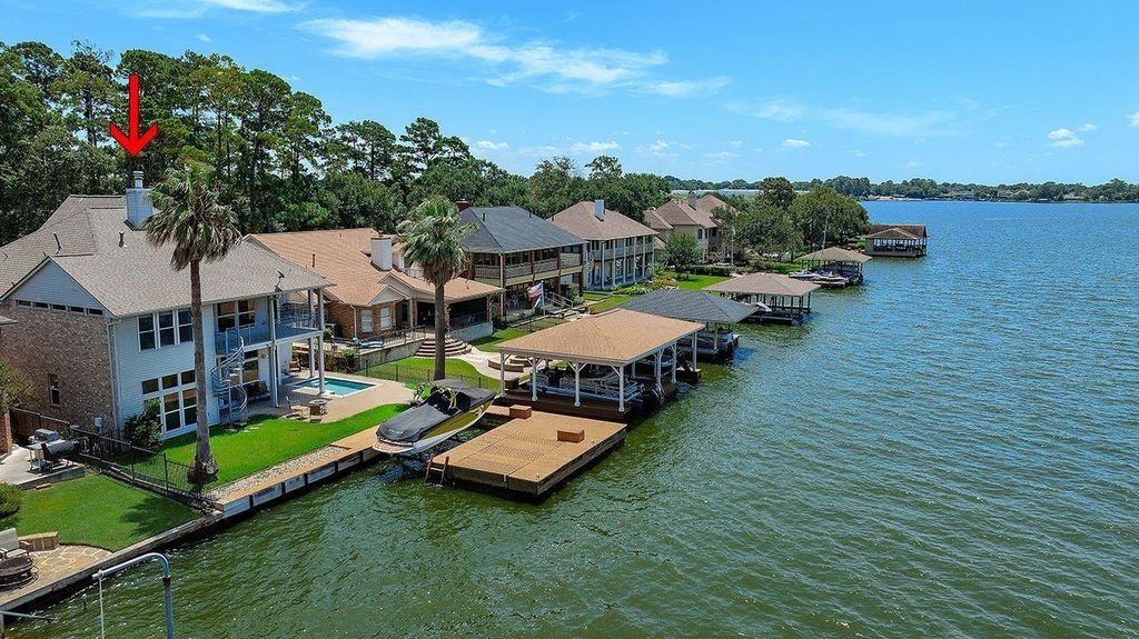 12374 Lake Vista Drive, Willis, TX 77318