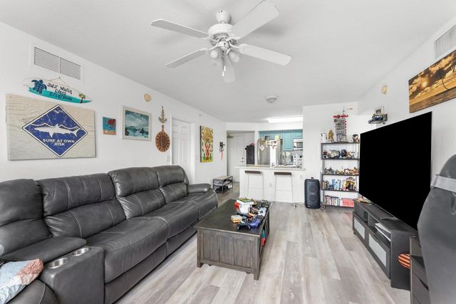 6769 Heritage Grande 2303, Boynton Beach, FL 33437